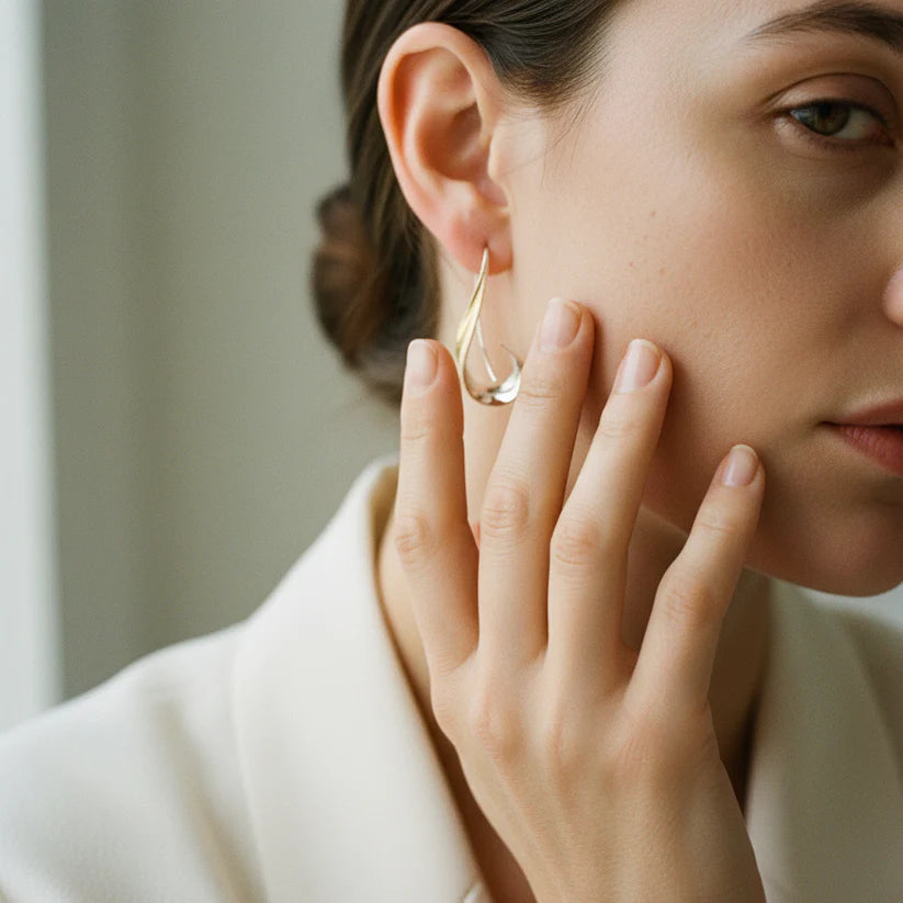 Vintage Dangling Golden Earrings