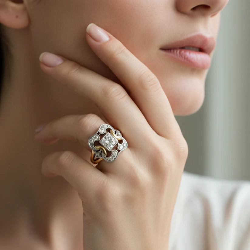 Vintage Zirconia Gold Ring